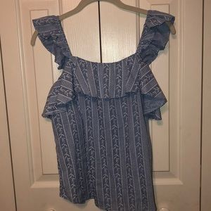 Blue and white patterned top!